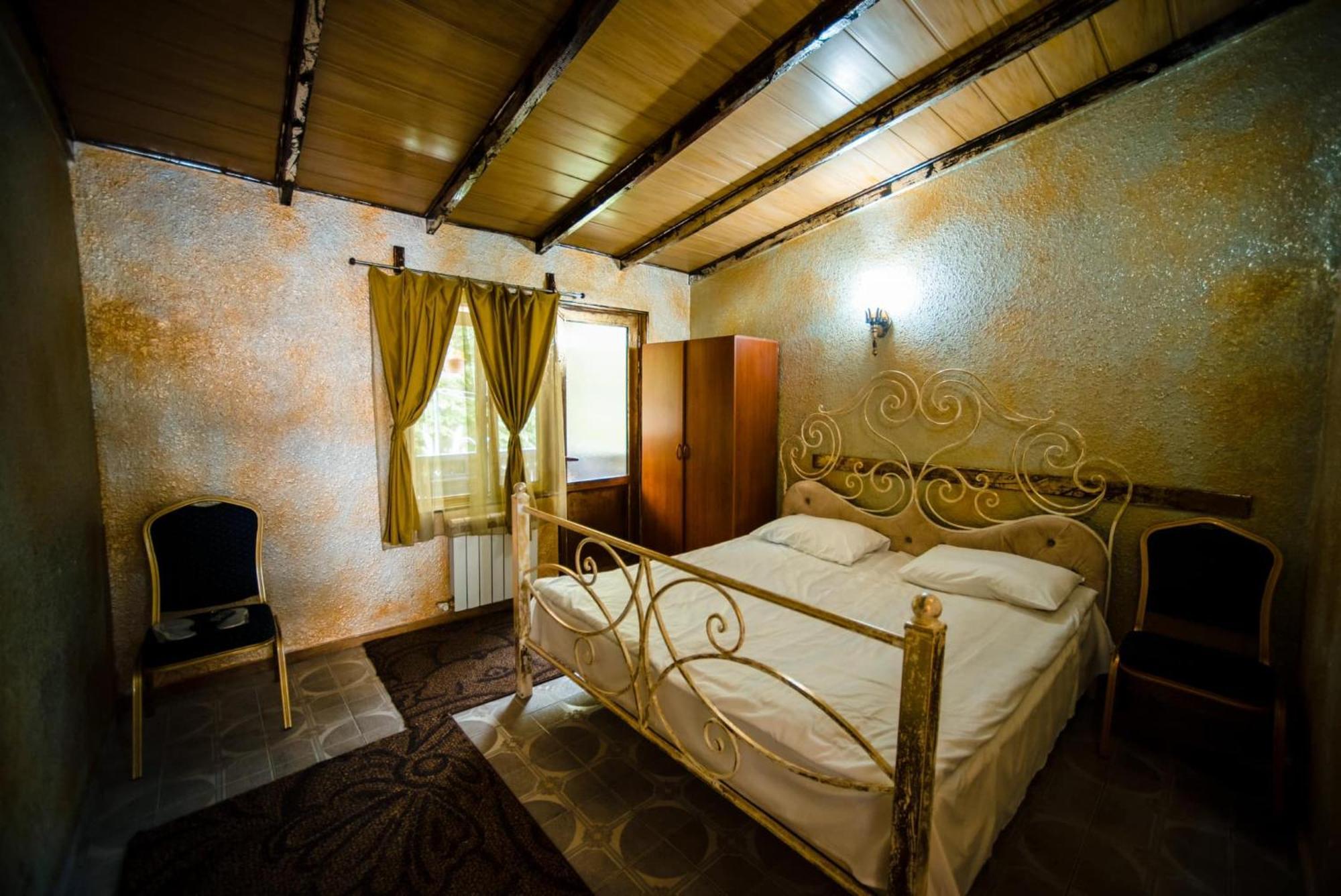 Haghartsin Hotel And Restaurant Дилиян Екстериор снимка